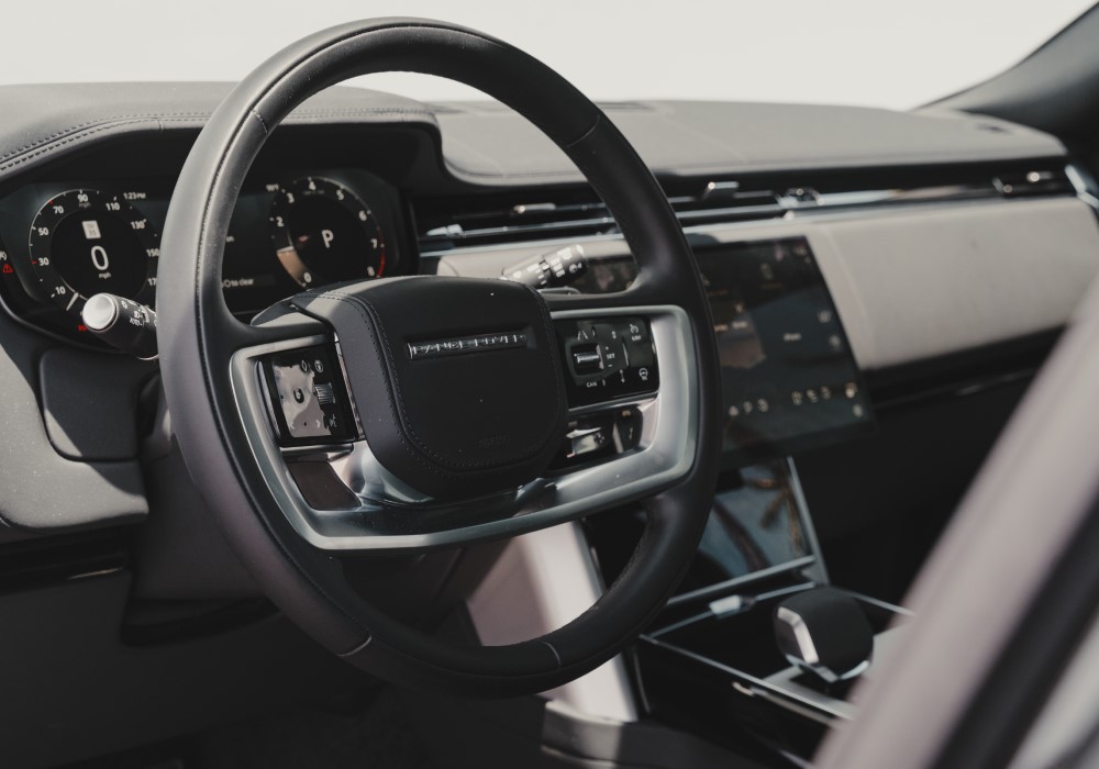 Range Rover | Mach 1 Exotics Car Rentals