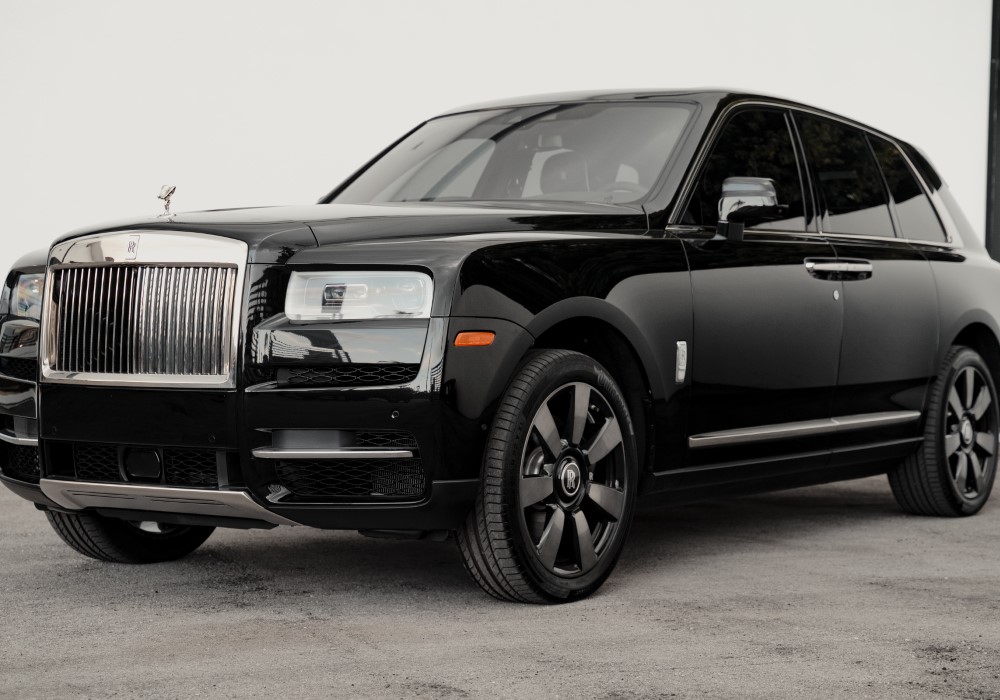 Rolls-Royce Cullinan 2024 | Mach 1 Exotics Car Rentals