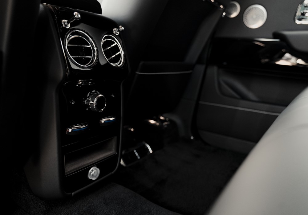 Rolls-Royce Cullinan 2024 | Mach 1 Exotics Car Rentals